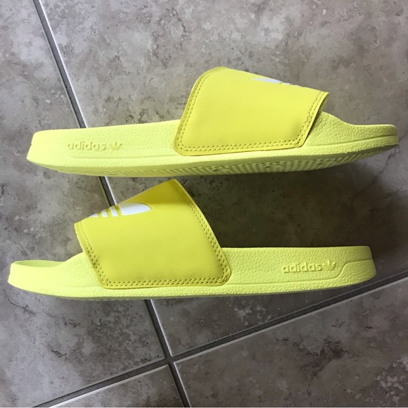 Adidas Adilette Lite Slides Unisex Size Mens 8 Womens 9 - Picture 5 of 7